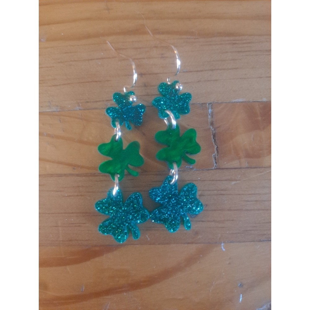 St Patrick's Day 3 Clover Leaf Design Dangle Acrylic Earrings